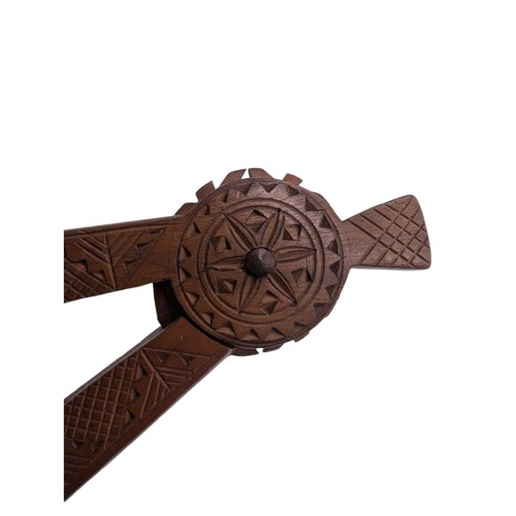 Yugoslavia Nutcracker Vintage ornate hand carved wooden geometric folk art - Picture 4 of 13